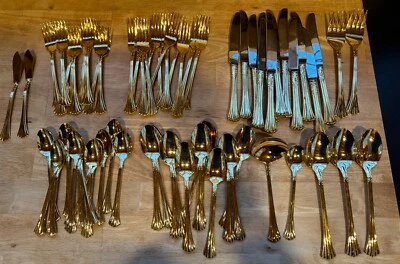 Lote 69 Nuevo ROYAL Limited PLATO DORADO CUBIERTOS ACERO INOXIDABLE CUCHARA TENEDOR CUCHILLO Foto 1 de 4