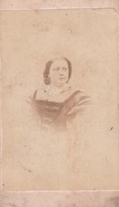 CDV - Unknown woman, H T Reed, Tottenham Court Road, London - Picture 1 of 2