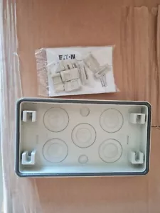 10 Stk Eaton FL3-D-OC D Flanschplatten Anschlussplatten Gr.3 neu 22644 - Bild 1 von 8