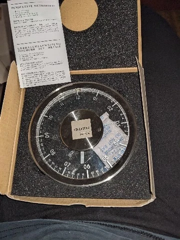 Isuzu Truck Advertising Dealer Wall  Clock Desk Clock  Promo Cover