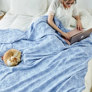 Towel Blanket Traditional Craft Pure Cotton Bed Cover Star Relief Breathable New - Picture 1 of 28