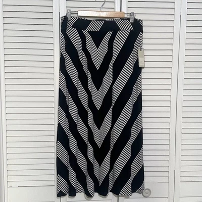 Dana Buchman Striped NWT Maxi Skirt - Image 1 of 4