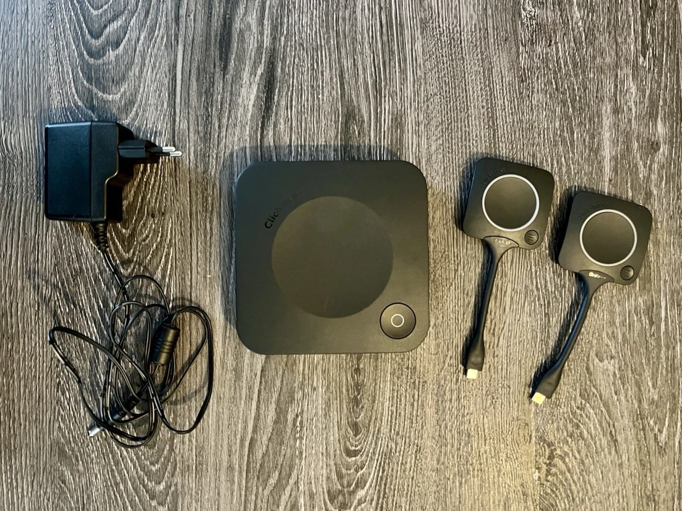 Barco ClickShare CX-30 + 2x USB-C Buttons (R9861513EU) - Image 1 of 1