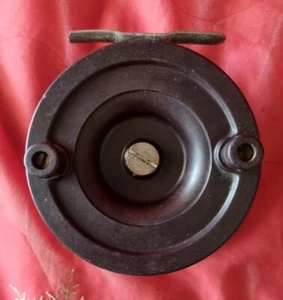 Vintage CAPSTAN Fishing Reel Patent Pend. 104780/37 - 10cm Diameter - Picture 1 of 5