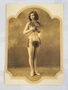 EARLY BURLESQUE HYPE CARD STREET HANDOUT GIVEAWAY DANCING GIRL PHOTO ANTIQUE - Picture 1 of 14