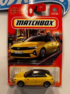 2024 MATCHBBOX YELLOW 2022 OPEL ASTRA HLV05 - Picture 1 of 1