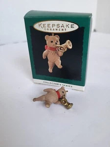 1995 Hallmark Mini Ornament Andenken Marsch der Teddybären Trompete Posaune - Bild 1 von 5