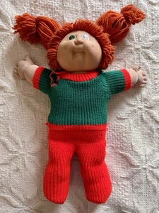 1984 Cabbage Patch Doll Girl Xavier Roberts Includes Outfits Vintage Coleco - Picture 1 of 8
