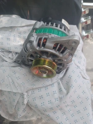 Alternador para Hyundai Accent 1995 Foto 1 de 4