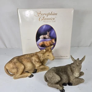Juego de 2 estatuillas de animales belén de vaca romana clásicos de serafines #81490 certificado de autenticidad - Imagen 1 de 17