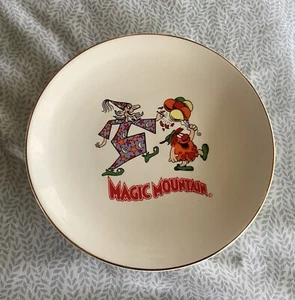 PLATO DE RECUERDO RARO VALENCIA CA MÁGICO DE MONTAÑA BLOOP MAGO DE COLECCIÓN DE 1970 DE MONTAÑA MÁGICA - Imagen 1 de 7