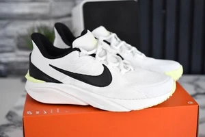Nike Star Runner 4 (GS) - Blanco/Negro/Verde - Talla UK 5.5 (EUR 38.5) - Imagen 1 de 7