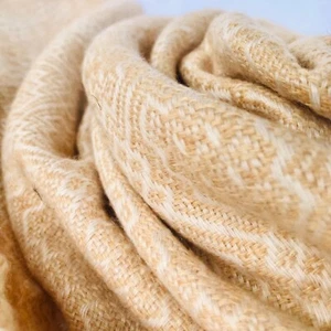 Cashmere Blanket " Chirashree " - Handmade From Nepal, Bedspread, Gemeinnützig - Picture 1 of 24