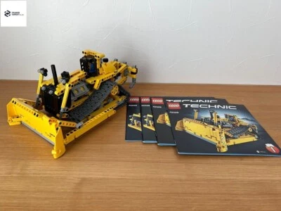 LEGO Technic 2in1 Bulldozer 42028 In 2014 Used Retired W/Manuals - Image 1 of 4