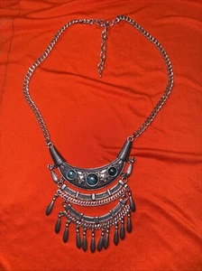 Canyon Sky Turquoise Statement Necklace. Silvertone. - Picture 1 of 6