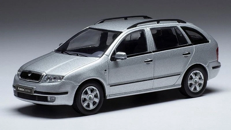 Skoda Fabia 2000 Silver 1:43 IXO CLC471 - Immagine 1 di 1