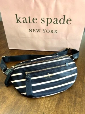 Riñonera Kate Spade Chelsea de nailon - azul persa a rayas Foto 1 de 4