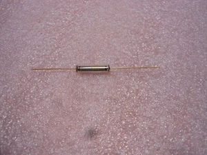 ANGSTROHM RESISTOR PART # RNR75E1100FM NSN: 5905-00-581-1035 - Picture 1 of 4