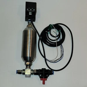 Festo CRVZS-0,1 Pneumatikspeicher, UZC2222 Digitaler Drucksensor, & Abschaltung - Bild 1 von 6