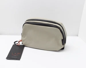 Bolsa de accesorios Wandrd Tech Pouch Bag Large Yuma Tan como nueva / sin usar - Imagen 1 de 4