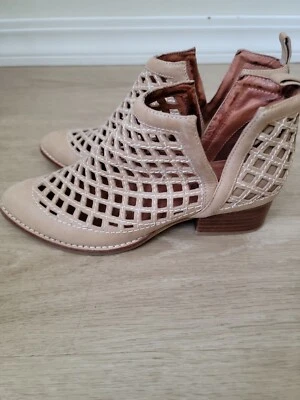 Jeffrey Campbell Taggart Talla 6 Corte Enrejado Botines Zapatos Gamuza Tostado Sin Cordones Foto 1 de 4