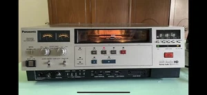 VIDEOREGISTRATORE VHS PROFESSIONALE PANASONIC  AG-6810S + cavo Video - Foto 1 di 7