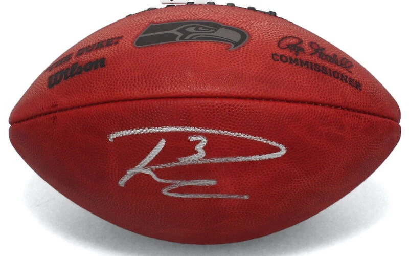 RUSSELL WIlSON　ラッセル ウイルソン　直筆サイン　AUTO　NFL RUSSELL WIlSON ラッセル ウイルソン 直筆サイン AUTO NFL Amazon.com