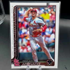 2025 Topps Series 1 Nolan Arenado #CC-12 Companion Image Variation SSP - Picture 1 of 3