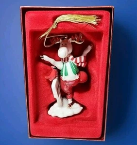 2003 Vintage Lenox Mooseages Ornament Skating Marcel Moose NOEL Ornament NIB - Picture 1 of 5
