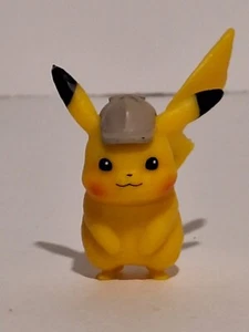 Detective Pikachu Mini Figure 2" WCT Pokemon Nintendo 2019 Usato - Foto 1 di 9
