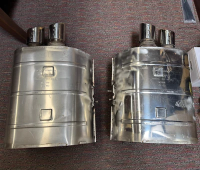 Silenciadores/silenciadores de escape OEM Ferrari 550/575 - como nuevos Foto 1 de 4