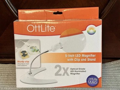 Lupa LED OttLite 5 polegadas com clipe e suporte - 2x ampliação - Lente sem aro - Imagem 1 de 4