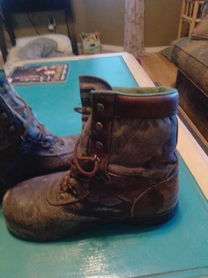 Insulated Mossy Oak. Hunting Boots Size 12 - Image 1 of 4