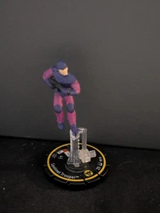 Marvel Heroclix Ultimates 010 Sentinel Trooper Rookie - Foto 1 di 1