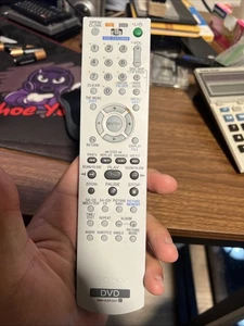 Mando a distancia Sony RM-ASP001 para reproductor de DVD/CD Sony DVP-CX995 400 LEER - Imagen 1 de 3