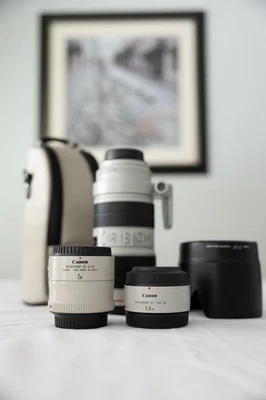 Canon 70-200 2.8 version 111 is usm L series - Image 1 of 4