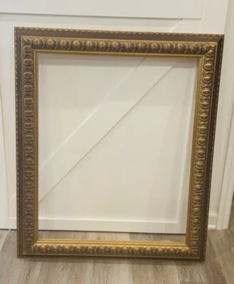 Marco de madera antiguo ITALIANO dorado tallado galería Farrsettiarte 35 X 29 Foto 1 de 4