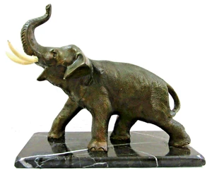 Escultura de elefante africano de bronce europeo sobre base de mármol - Imagen 1 de 13