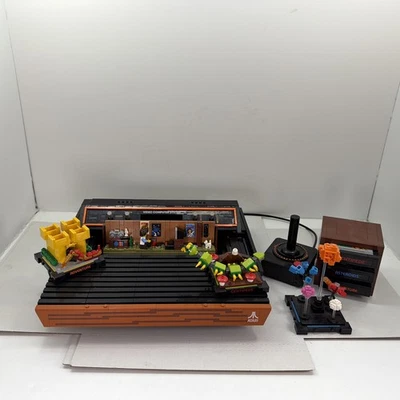 LEGO Icons: Atari 2600 (10306) Complete. Assembled - Image 1 of 4
