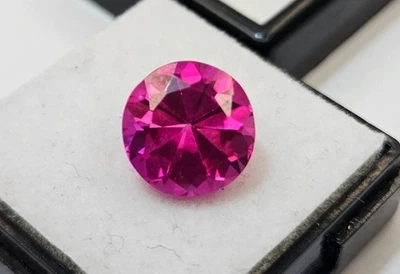 Shinny Zircon Pink Color Round Cut 4-5 Ct  Cambodia Loose EGL Certified Gemstone - Image 1 of 4