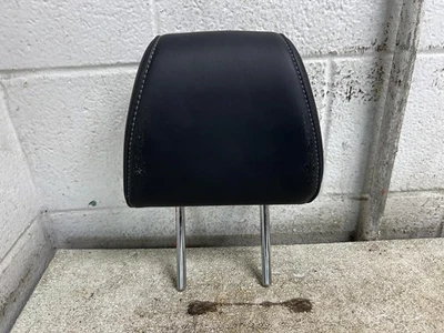 MITSUBISHI ECLIPSE CROSS 2023 lado del conductor segunda fila reposacabezas vinilo negro acabado 38X Foto 1 de 4