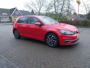 Volkswagen Golf BlueMotion 1.5 petrol 2020 - Picture 1 of 13