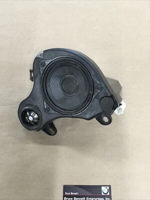 BMW K1600GTL 2012-2016 MONTAJE ALTAVOZ DERECHO 240187 Foto 1 de 3