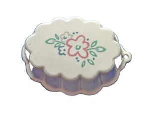 RARE Hallmark MAGNET Vintage BUNT PAN OVAL Pink Flower 1984 QUILT MOTIF COLONIAL - Picture 1 of 2