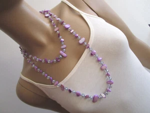 Hals Kette Modekette Bettelkette lang Perlmutt Perlen Flieder Lila Endloskette - Bild 1 von 5
