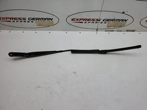 VW PASSAT B8 15-21 PASSENGERS FRONT LEFT WINDSCREEN WIPER ARM WITH BLADE  - Picture 1 of 5