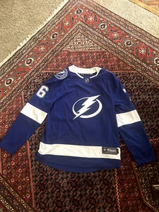 Ross Colton Tampa Bay Lightning Breakaway Player Jersey Blue NWOT Small *ERROR* - Picture 1 of 3