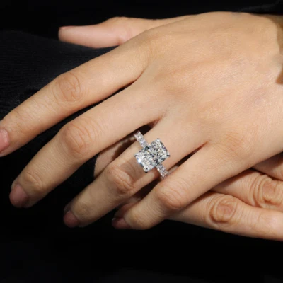 Radiant Cut 7.78 Ct Lab Grown Diamond Wedding Ring IGI Certified 950 Platinum - Image 1 of 4