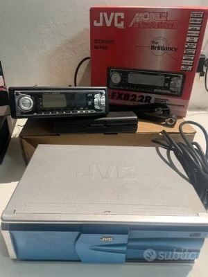 Impianto stereo hifi  vintage auto JVC + Box CD + Sub e altoparlanti - Completo - Immagine 1 di 4