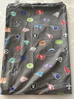 Logotipos de fútbol americano Pottery Barn Teen PB Teen NFL Twin XL sábana plana + funda de almohada 2 piezas Foto 1 de 4
